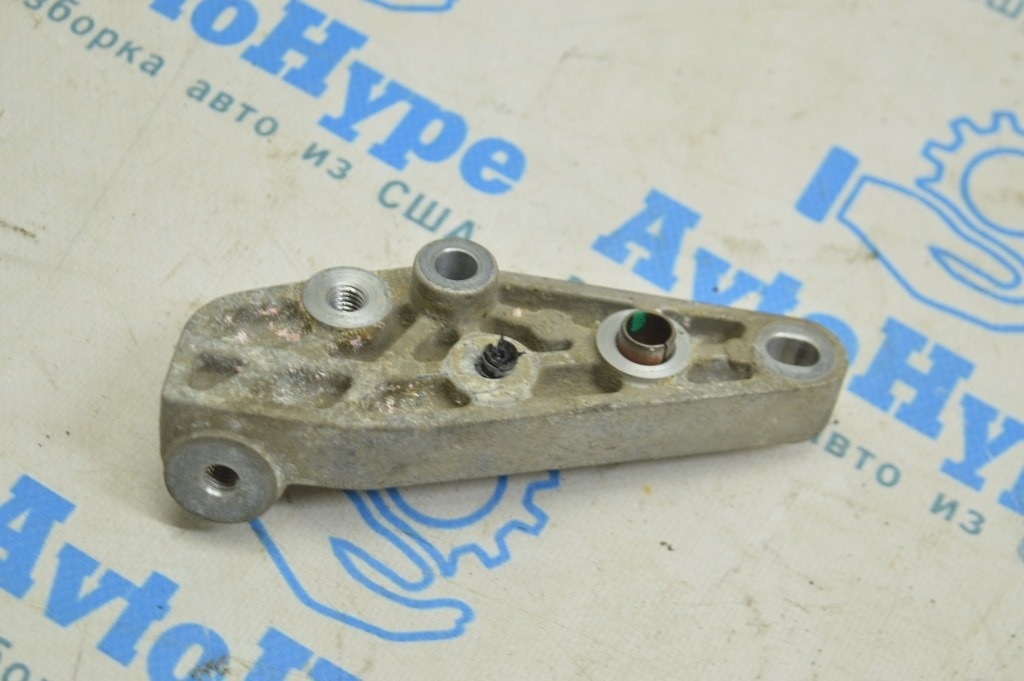 Кронштейн компрессора кондиционера Ford Fusion mk5 13- 2.5Т (04) — фото 2