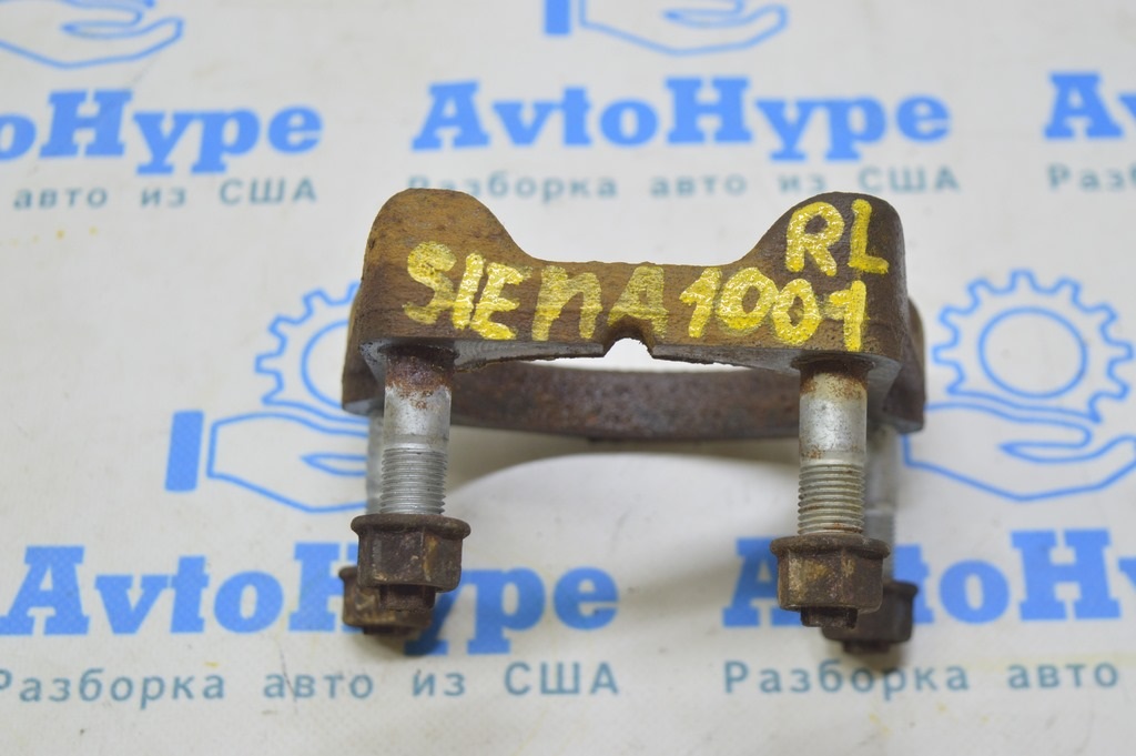 Кронштейн крепления ступицы задний левый Toyota Sienna 11-20 FWD