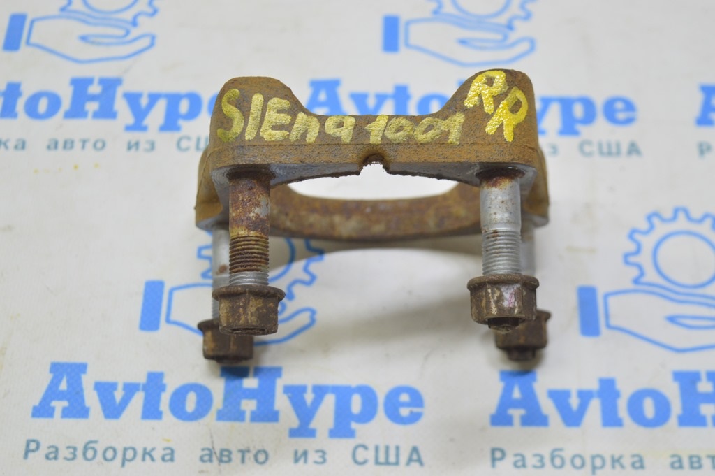 Кронштейн крепления ступицы задний правый Toyota Sienna 11-20 FWD