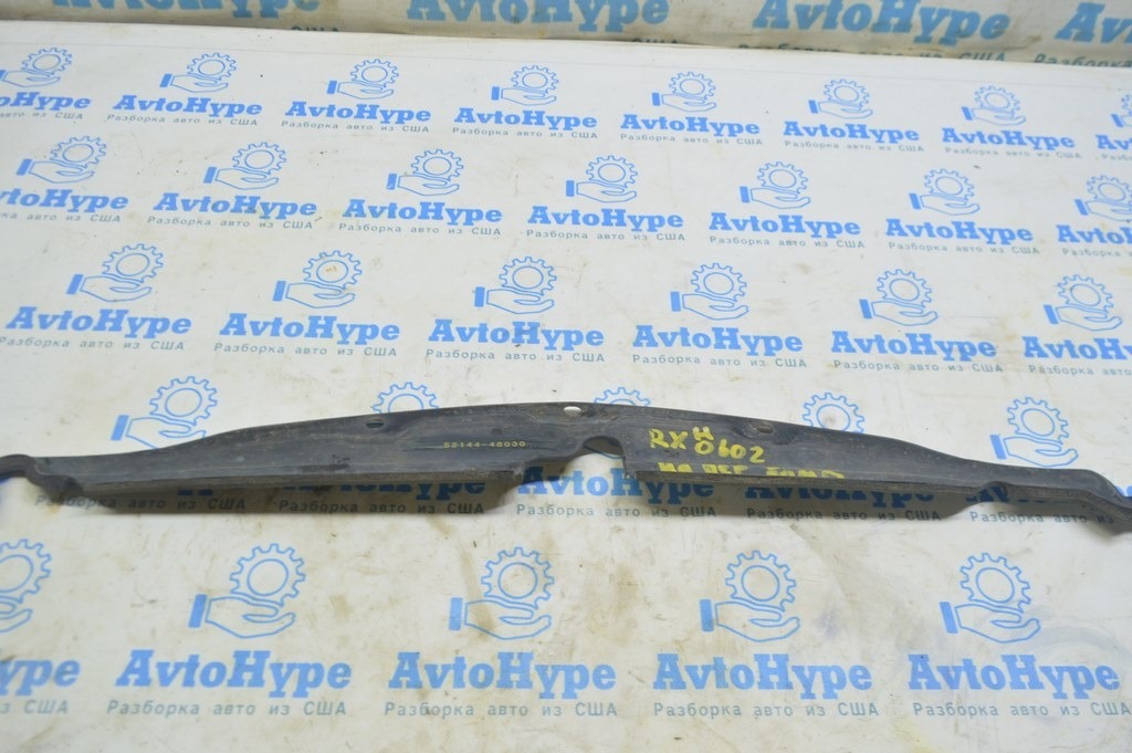 Кронштейн переднего бампера центральный Lexus RX400h 06-09