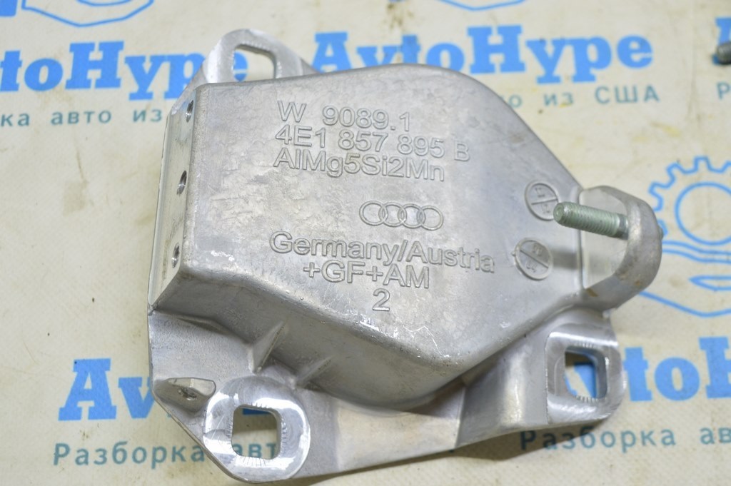 Кронштейн подторпедной трубы левый Audi A8 D3 03-09 — фото 3