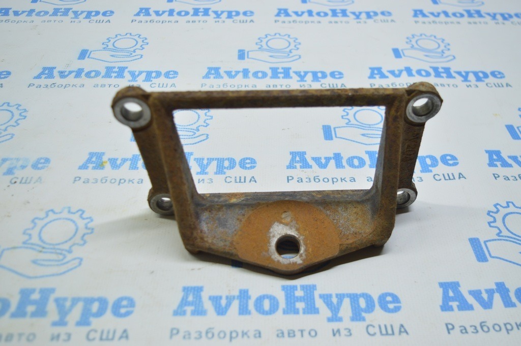 Кронштейн подушки двигателя правый Toyota Sequoia Tundra 2008-2022