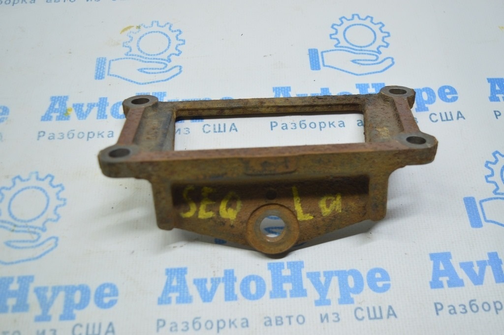 Кронштейн подушки двигателя правый Toyota Sequoia Tundra 2008-2022 — фото 2
