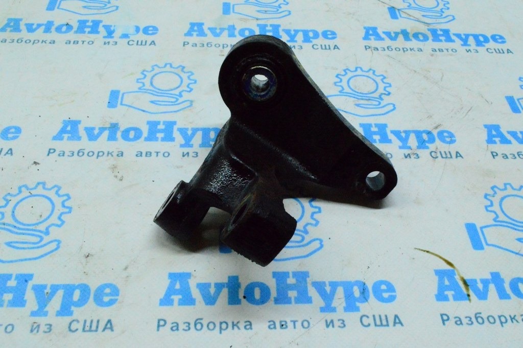 Кронштейн подушки двигателя зад Lincoln MKZ 13- hybrid, 2.0T JG9Z-6E042-C