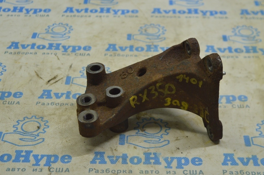 Кронштейн подушки двигателя задний Lexus RX350 RX450h 10-15 (01)
