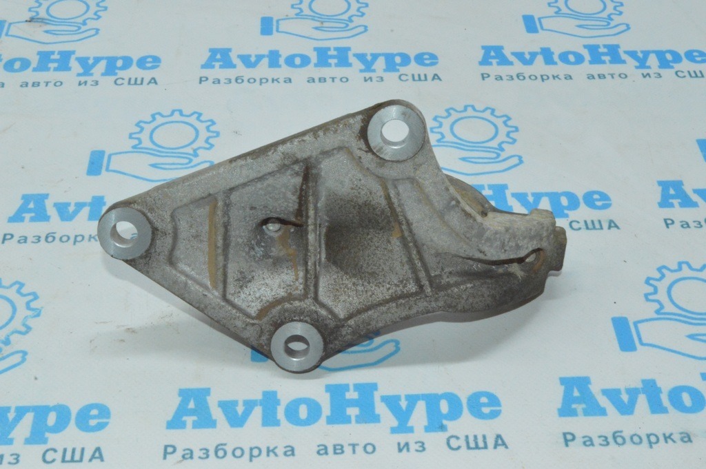 Кронштейн подвесного подшипника Ford Focus mk3 11-18 2.0 АКПП — фото 2