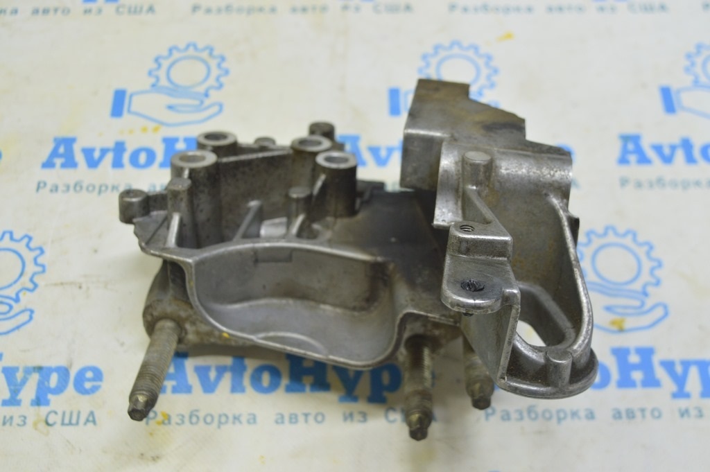 Кронштейн правой подушки двигателя Ford Escape MK3 13-19 1.6Т — фото 2