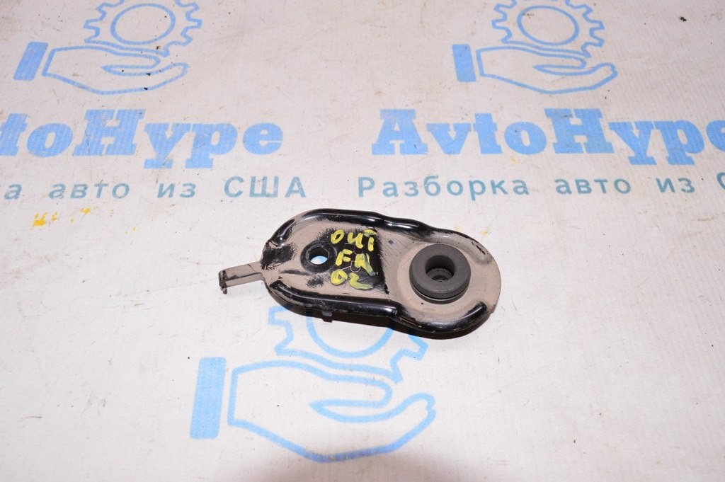 Кронштейн радиатора верх прав Subaru Outback 15-19