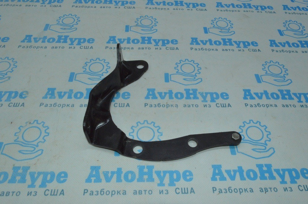 Кронштейн редуктора VW Tiguan 09-17