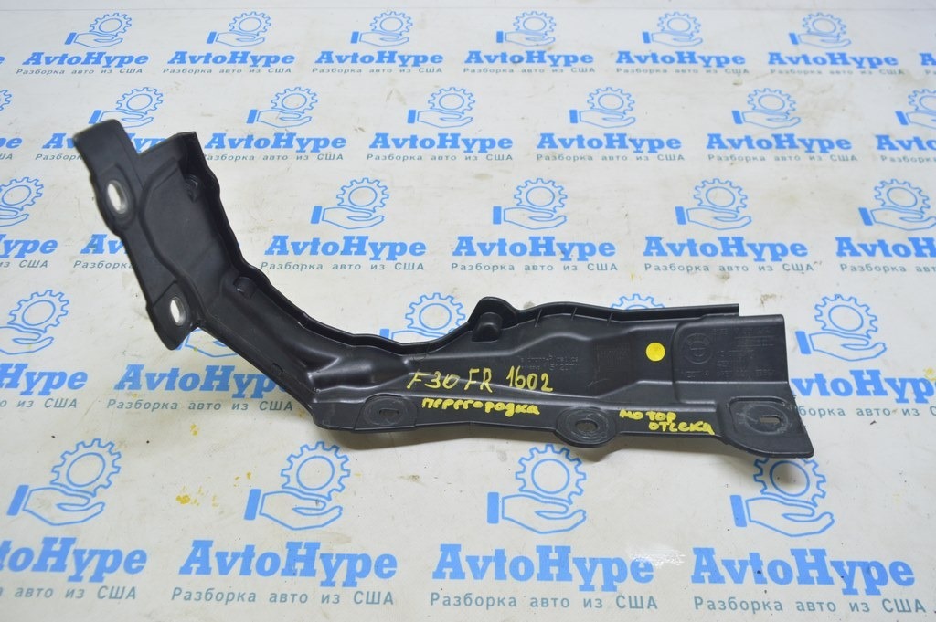 Кронштейн решетки дворников правый BMW 3 F30 12-18