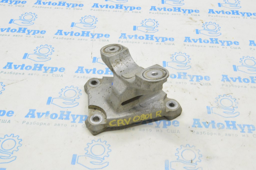 Кронштейн рулевой рейки правый Honda CRV 07-11
