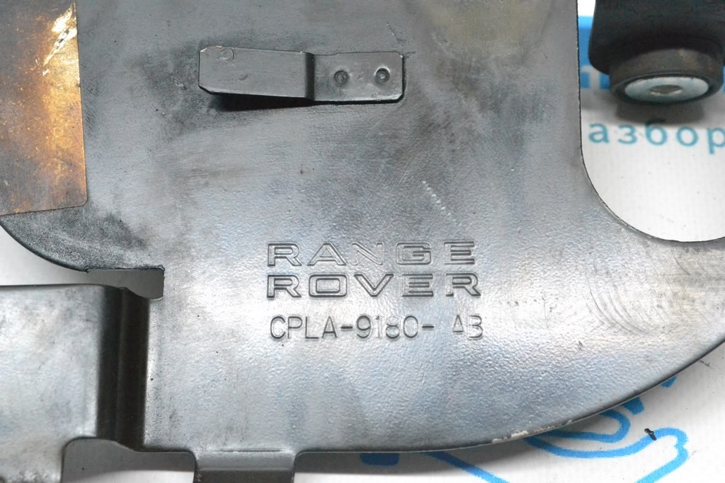Кронштейн топливного фильтра Land Rover Range Rover L405 13-17 4.4d (01) — фото 3