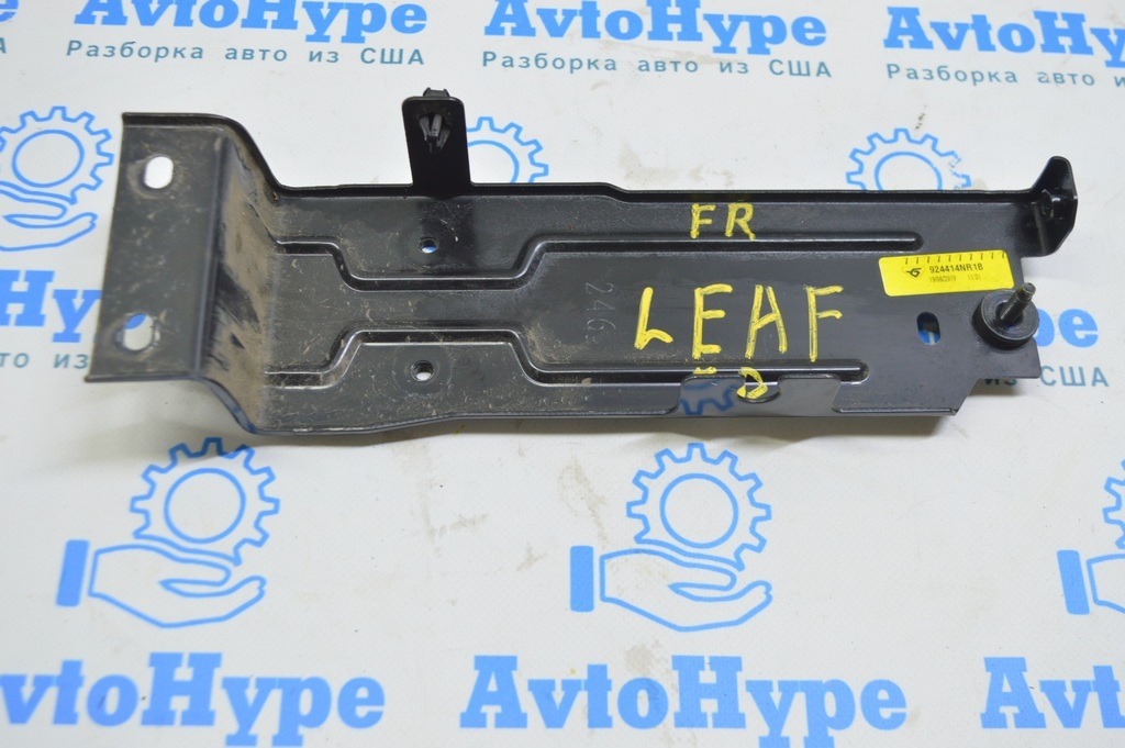 Кронштейн трубок кондиционера Nissan Leaf 18-21 — фото 2