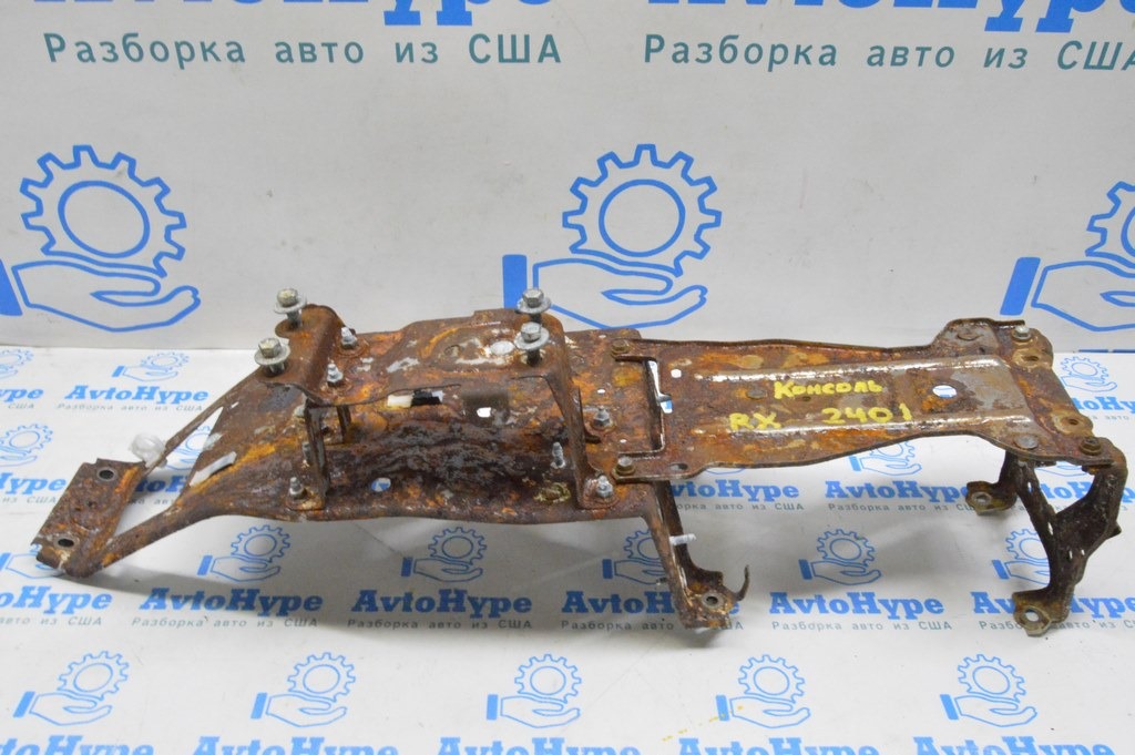 Кронштейн центральной консоли Lexus RX 350/350h/500h 23- (01) ржавый