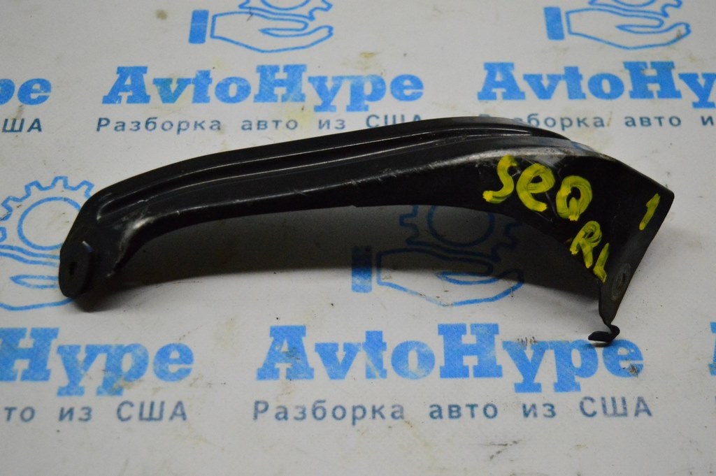 Кронштейн заднего бампера лев внешн Toyota Sequoia 2008-2022