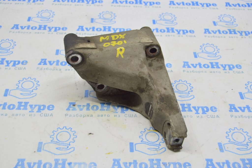 Кронштейн задней подушки Acura MDX 07-09