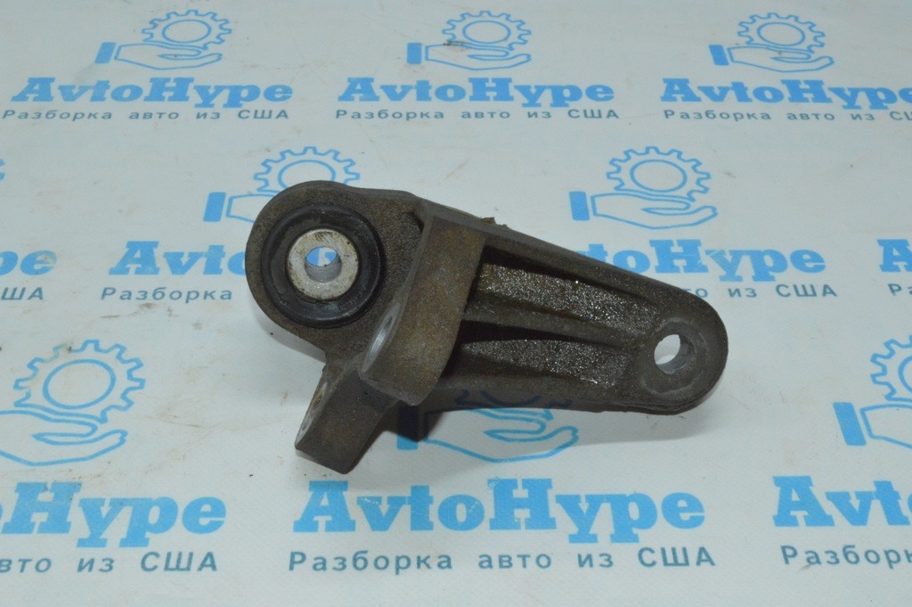 Кронштейн задней подушки двигателя Ford Focus mk3 11-18 2.0 АКПП — фото 3