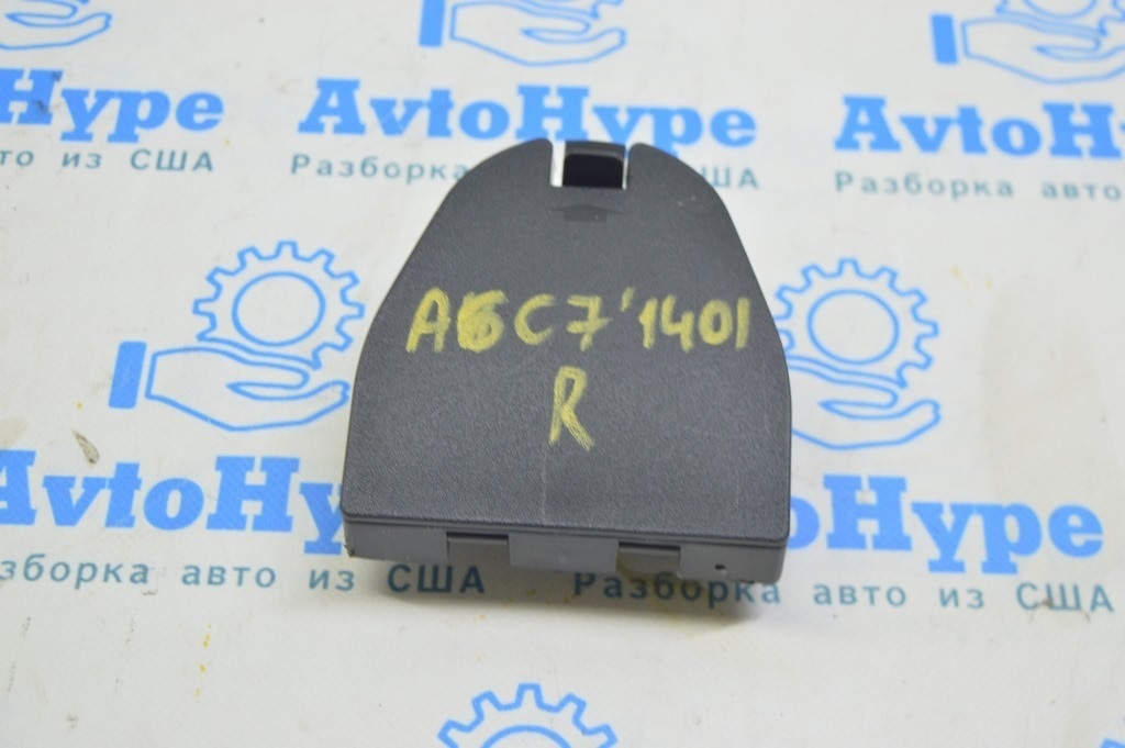 Кронштейн знака аварийной остановки Audi A6 C7 12-18