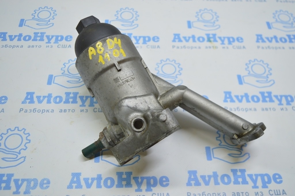 Кронштйн масляного фильтра 4.2 Audi A8 D4 10-17
