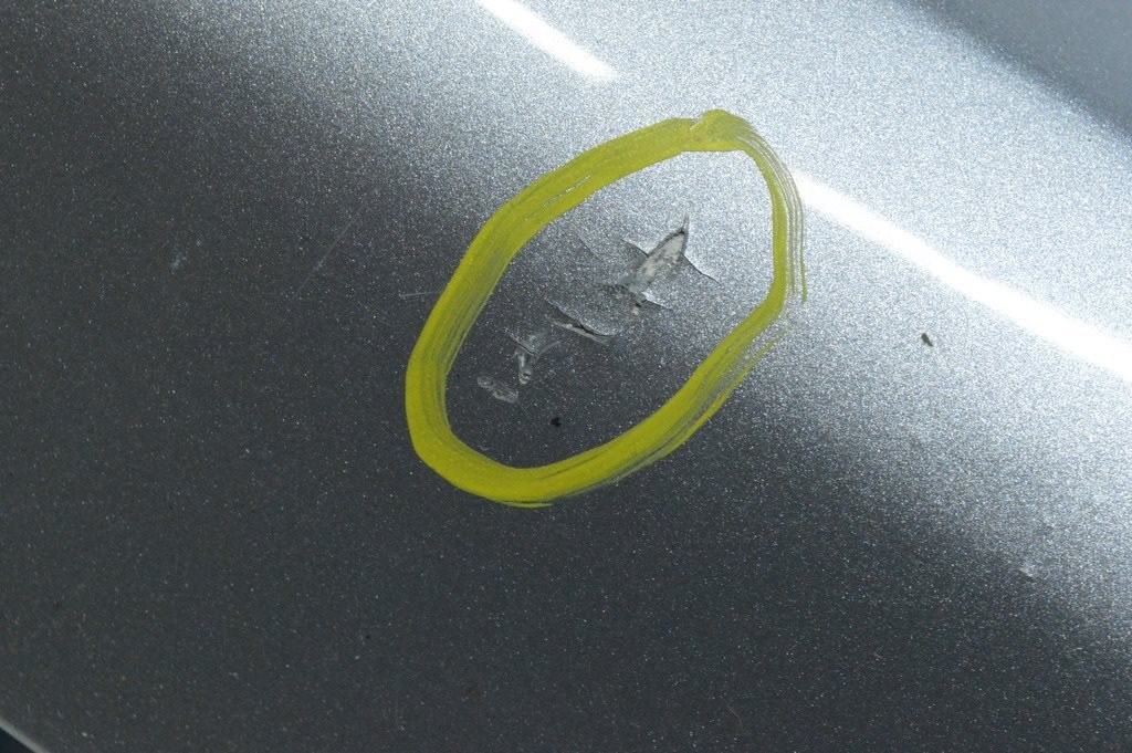 Крышка багажника Chrysler 200 15-17 серебро, дефект краски — фото 2