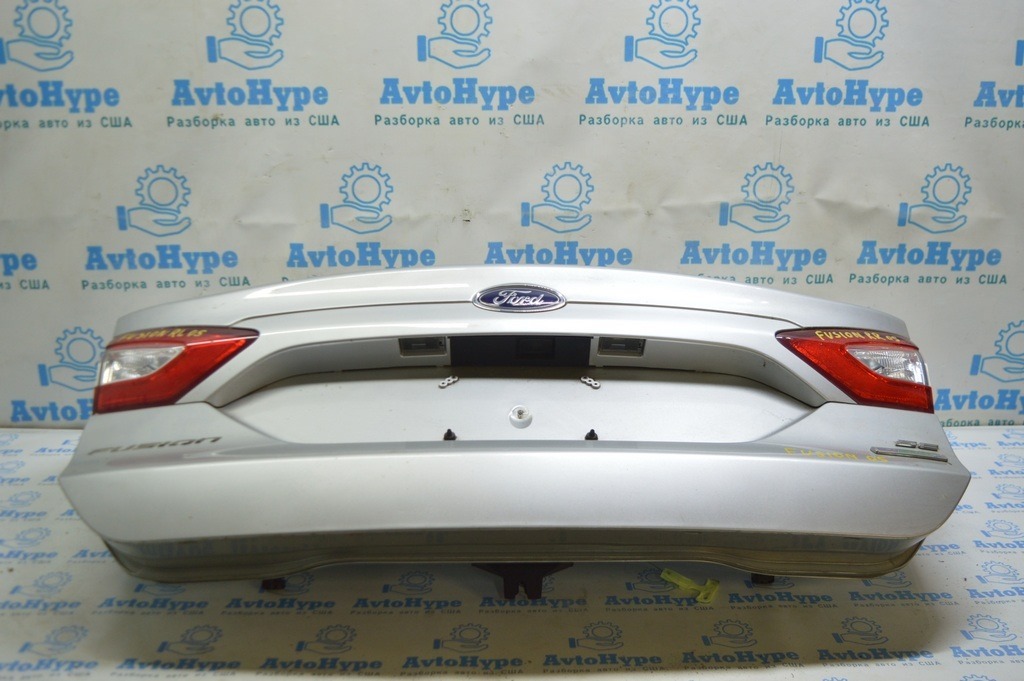 Крышка багажника Ford Fusion mk5 13- без спойлера (05) цвет серебро UX