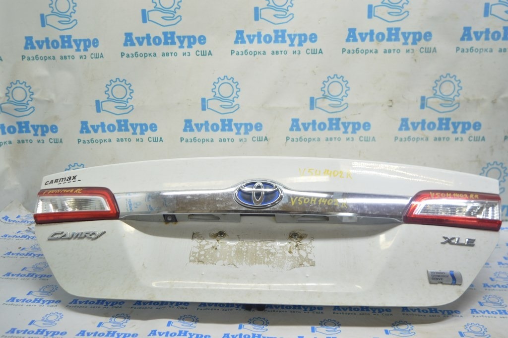 Крышка багажника Toyota Camry v50 12-14 usa белая (02) В ЦВЕТ