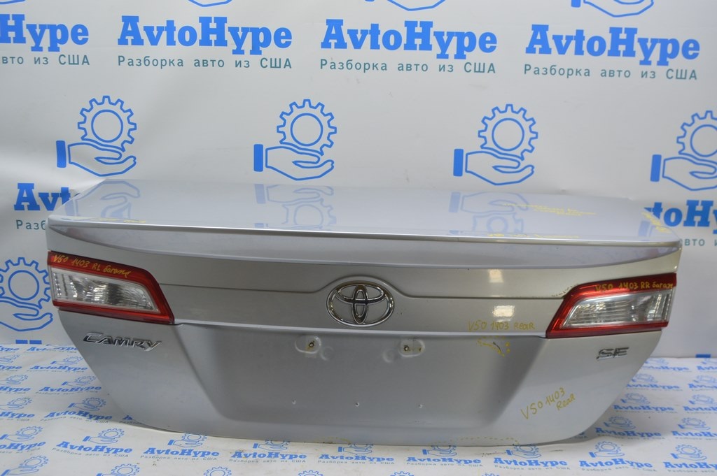 Крышка багажника Toyota Camry v50 12-14 usa серебро (03) ржавчина, шпакля — фото 2