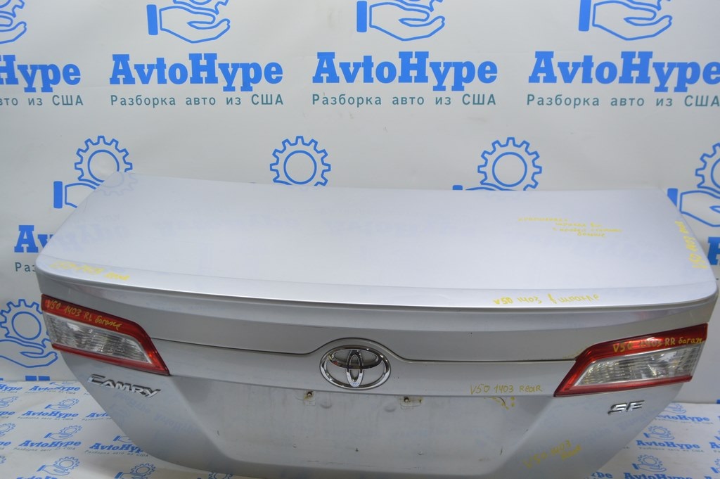 Крышка багажника Toyota Camry v50 12-14 usa серебро (03) ржавчина, шпакля