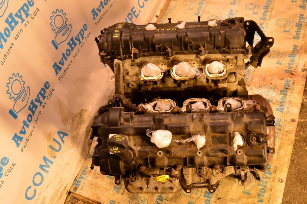 Крышка клапанная правая Dodge Journey 11-19 3.6 (04)