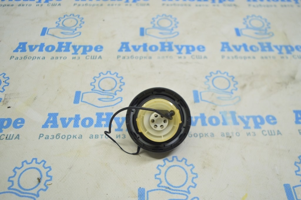 Крышка заливной горловины бензобака Lexus RX300 RX330 RX350 RX400H 04-09 — фото 2