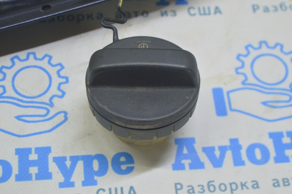 Крышка заливной горловины бензобака Lexus RX350 RX450h 16-22