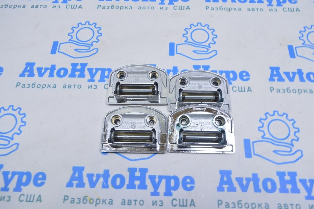 Крючок багажника Audi Q5 8R 09-17 хром