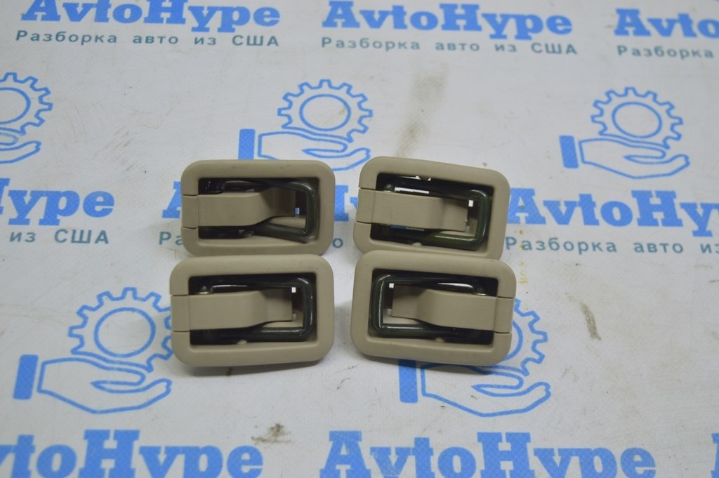 Крючок багажника Lexus RX300 RX330 RX350 RX400h 04-09 беж