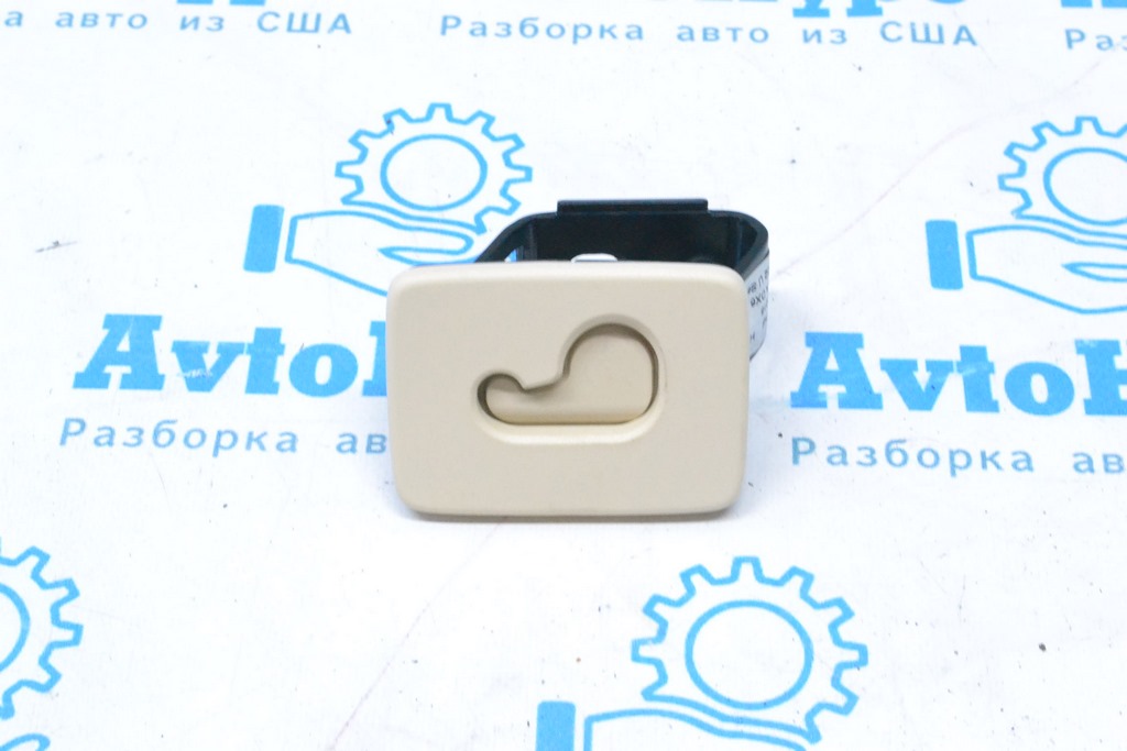 Крючок потолка левый Audi Q5 8R 09-17 пластик бежевый (02)