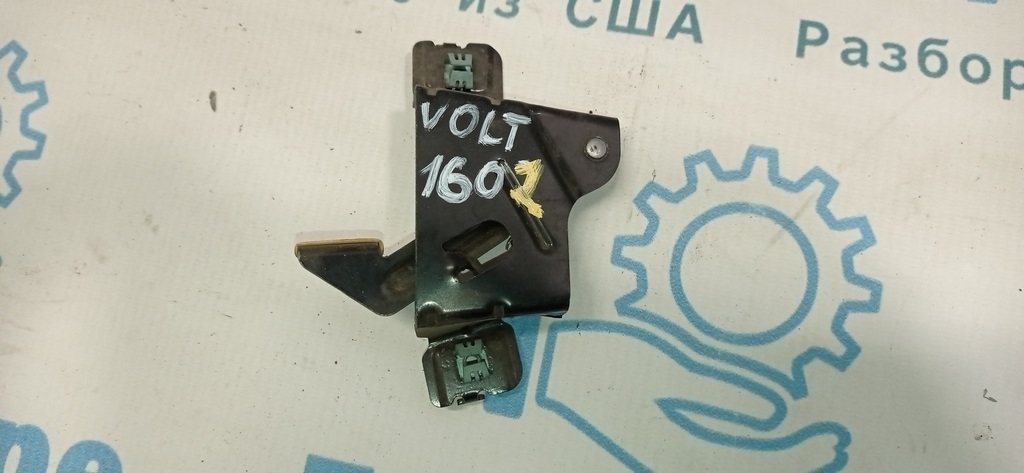 Крючок замка капота Chevrolet Volt 16-
