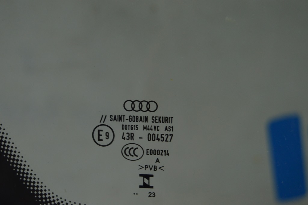 Лобовое стекло Audi Q5 80A 18-23 под датчик дождя и камеру (01) сост нового — фото 3