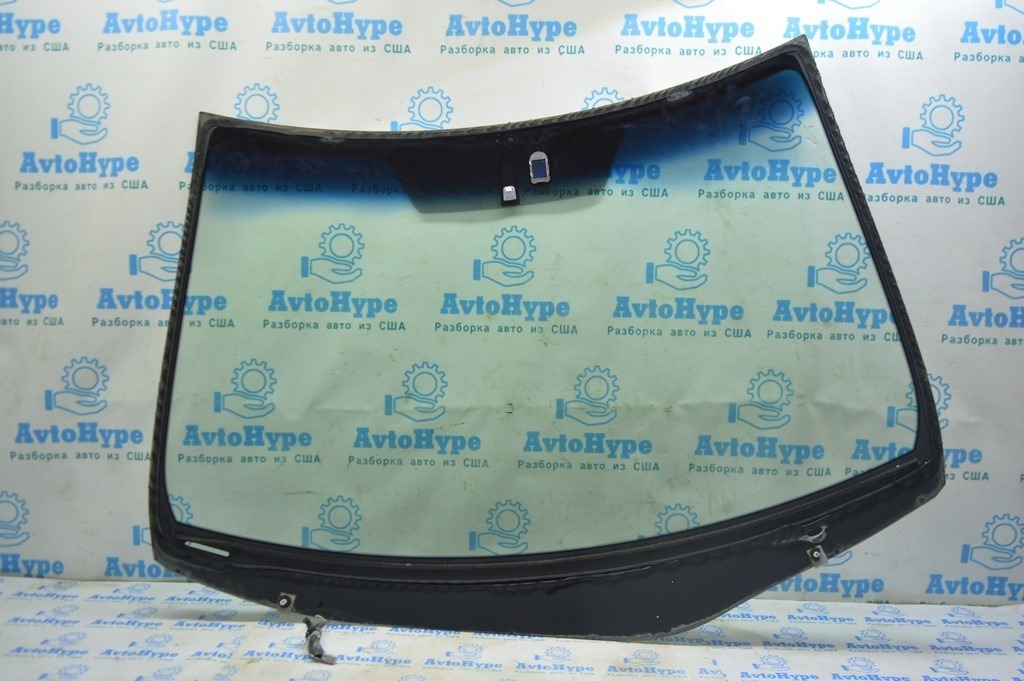 Лобовое стекло Lexus RX350 RX450h 10-15 (02) 82217-48040