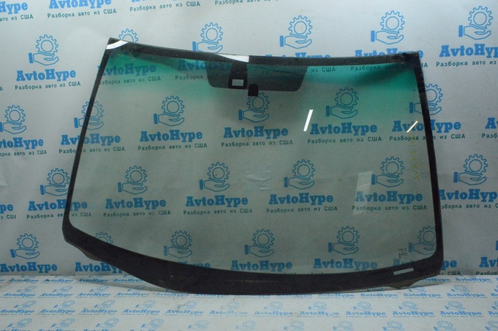 Лобовое стекло Toyota Avalon 05-12 (01) XYG