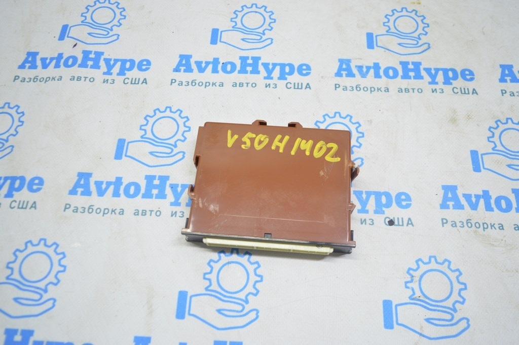 LOCKING CONTROL MODULE Toyota Camry v50 12-14 usa (02)