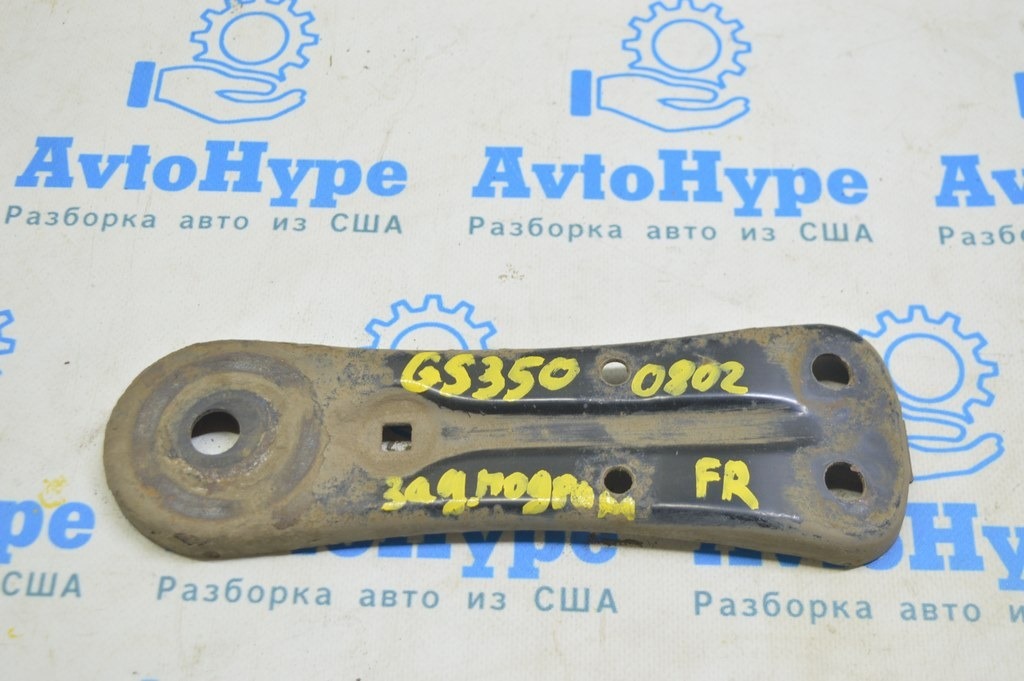Лопух заднего подрамника задний правый Lexus GS350 GS430 GS450h 06-11 (02) ржав, без чашки