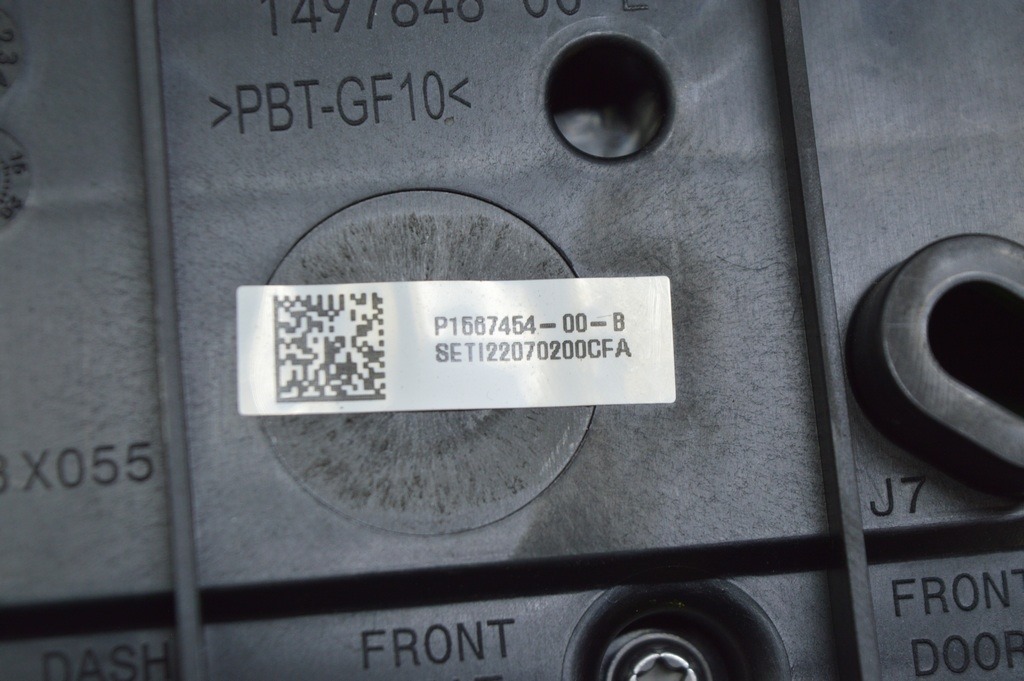 LOW VOLTAGE CONTROLLER RIGHT Tesla Model 3 18- 1100340-32-I 1566853-00-A (01) — фото 3