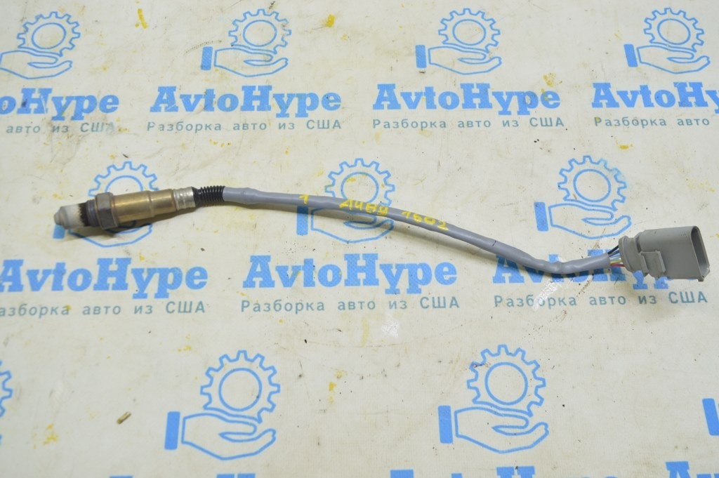 Лямбда-зонд первый Audi A4 B9 17- 2.0T (02)