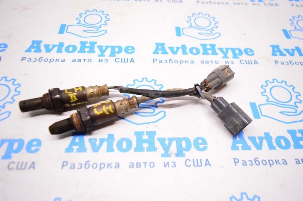 Лямбда-зонд второй левый Toyota Sequoia 2008-2022 (01)