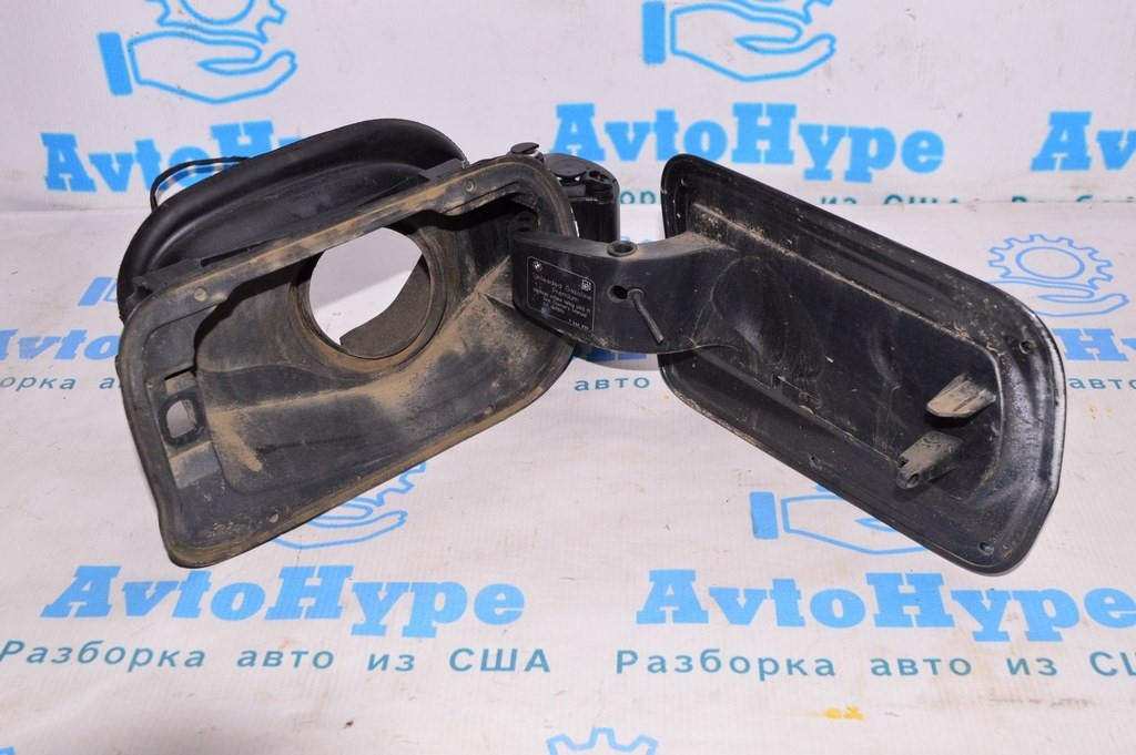 Лючок бензобака с корпусом BMW 3 F30 4d 12-19 (01) графит mineral-grau metallic — фото 3