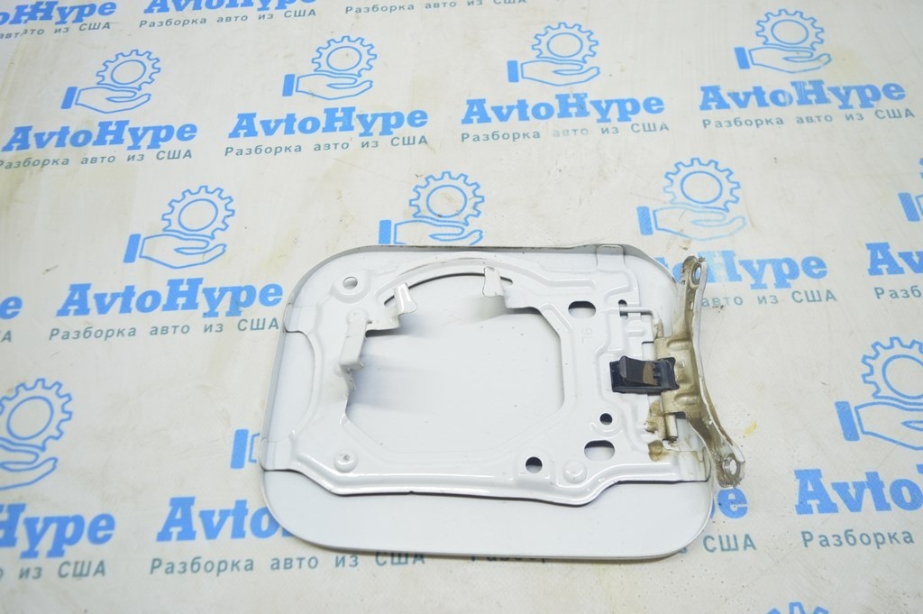 Лючок бензобака Toyota Camry v50 12-14 usa\euro — фото 2