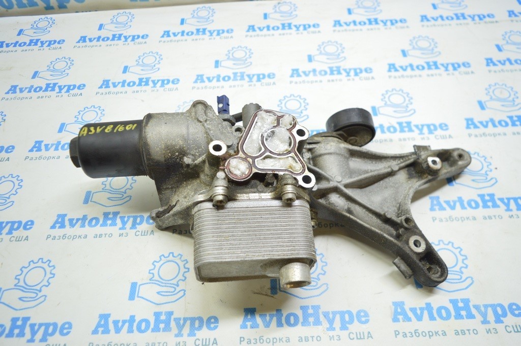 Масляный охладитель ДВС Audi A3 8V 15-20 1.8T, 2.0T (01)