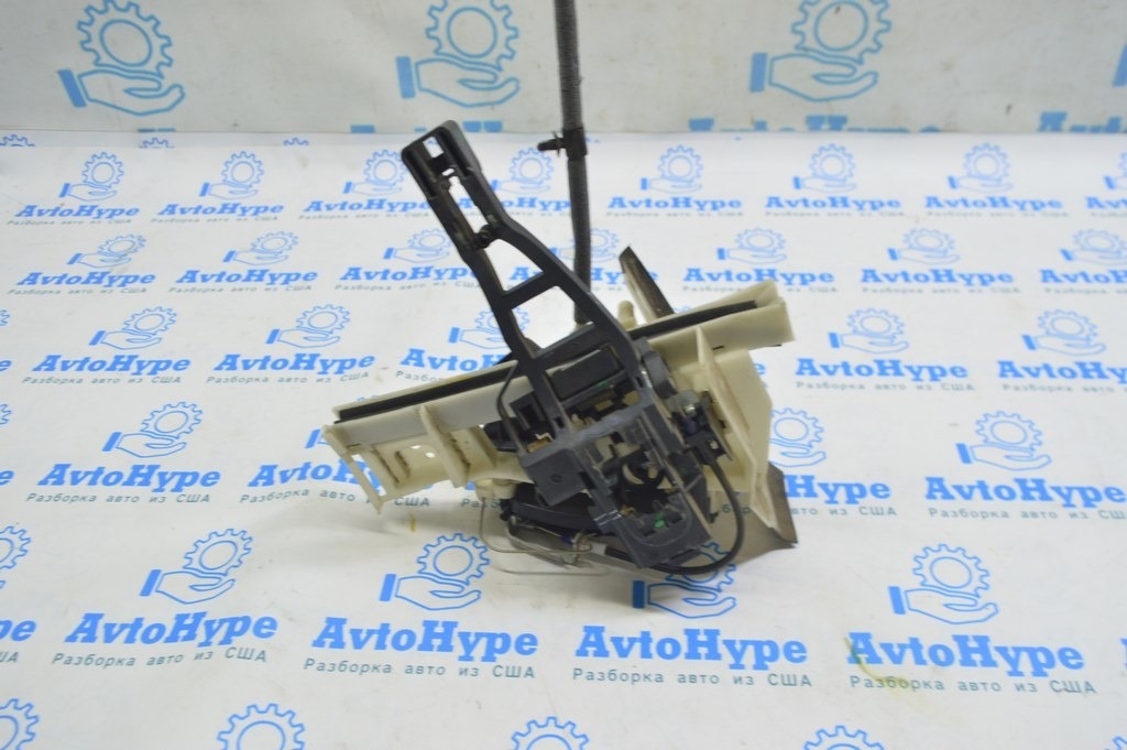 Механизм ручки двери зад лев Ford Focus mk3 11-18