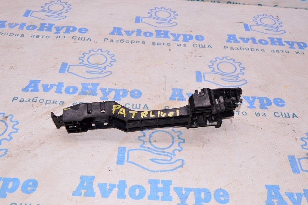 Механизм ручки двери зад лев Nissan Pathfinder 13-