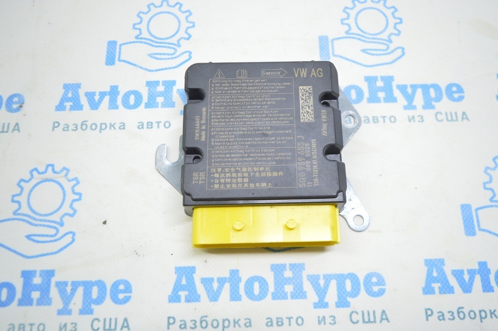 Модуль srs airbag компьютер подушек безопасности Audi A3 8V 15-20 4d, 5d (01) ок
