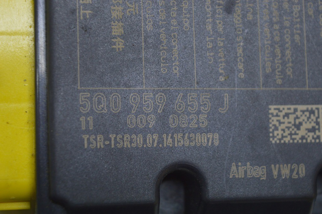 Модуль srs airbag компьютер подушек безопасности Audi A3 8V 15-20 4d, 5d (01) ок — фото 4
